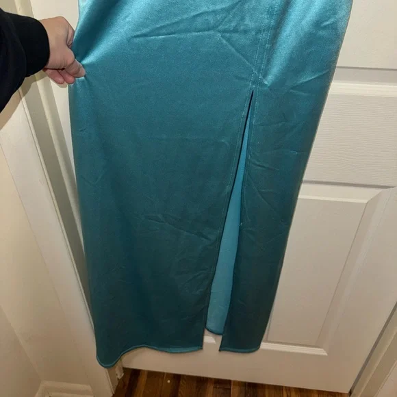 Elegant Teal Satin Bustier Top - Picture 2 of 5